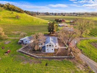 6560 Petaluma Hill Rd, Santa Rosa, CA 95404