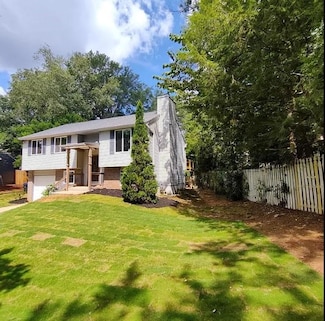 710 Singing Hills Ct, Roswell, GA 30076