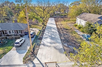 6610 Florence St, Mission, KS 66202