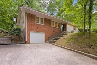 1123 Ridgeleigh Cir, Dalton, GA 30720