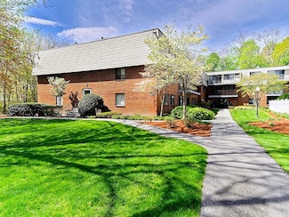 573 Broad St Unit 234, East Weymouth, MA 02189