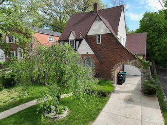 3512 Linwood Ave, Cincinnati, OH 45226