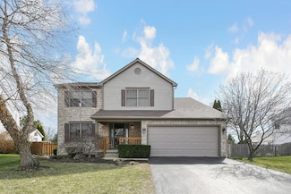 2938 Lake Hollow Rd, Hilliard, OH 43026