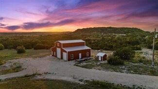 11052 Farm To Market Road 219, Cranfills Gap, TX 76637