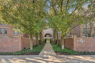 360 Green Bay Rd Unit 3D, Winnetka, IL 60093