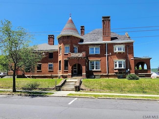 201 W Penn St, Bedford, PA 15522