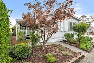 57 Shamrock Cir, Santa Rosa, CA 95403