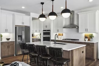 10374 Mcgregor Blvd, Woodbury, MN 55129