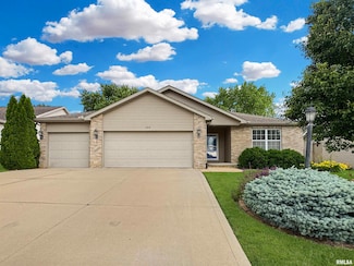 153 Tuscany Ct, Morton, IL 61550