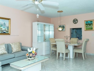 250 NE 20th St Unit 1290, Boca Raton, FL 33431