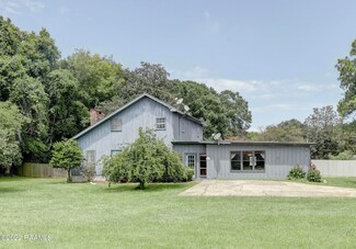 303 E Pont Des Mouton Rd, Lafayette, LA 70507