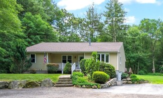 976 Putnam Pike, Chepachet, RI 02814