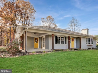 35141 Charles Town Pike, Hillsboro, VA 20132