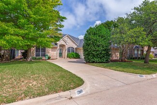 6712 Bluffview Dr, Fort Worth, TX 76132