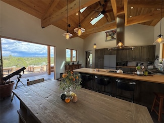 21 Cattle Dr, Lamy, NM 87540