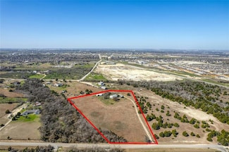 333 Spring Valley St, Hutto, TX 78634