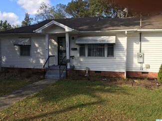 1220 Windsor St, Gadsden, AL 35903