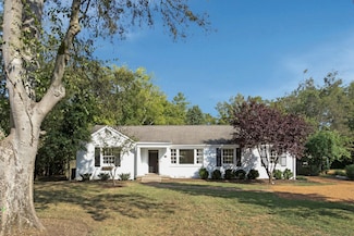 3704 Lealand Ln, Nashville, TN 37204