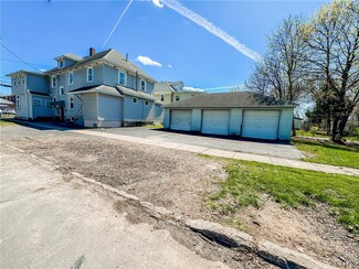 67 Columbus St, Auburn, NY 13021