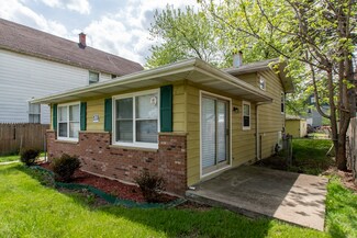 1712 Jackson St, North Chicago, IL 60064