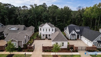 17 Weybosset St NW, Huntsville, AL 35806