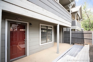 9022 S College Ave Unit 2106, Tulsa, OK 74137