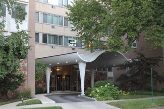 151 N Kenilworth Ave Unit 4B, Oak Park, IL 60301