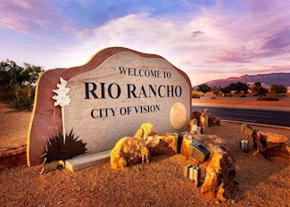 1104 Vargas Rd SE, Rio Rancho, NM 87124