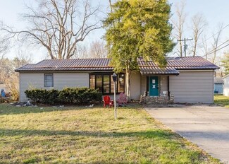 2715 Chrysler St, Cape Girardeau, MO 63701