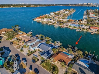 795 116th Ave, Treasure Island, FL 33706