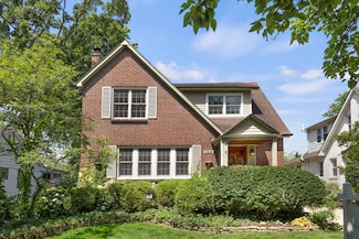 3838 Johnson Ave, Western Springs, IL 60558