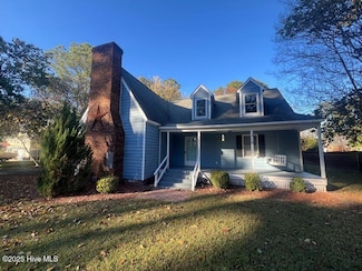 503 Alderson Rd, Washington, NC 27889