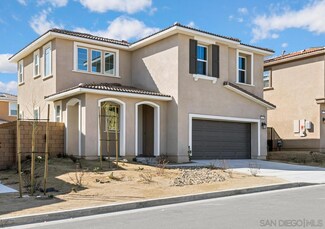 73617 Granita Dr, Palm Desert, CA 92211