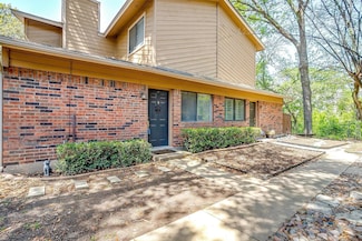 5716 Cedar Creek Dr, Benbrook, TX 76109
