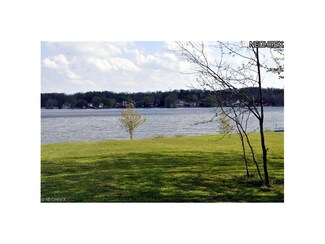 4082 Pecan Ct, West Salem, OH 44287