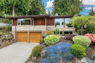 3246 44th Ave W, Seattle, WA 98199