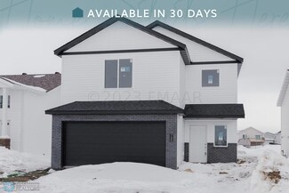 720 2nd Ave, Horace, ND 58047