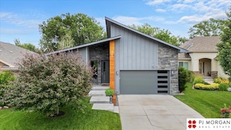 801 S 183rd St, Elkhorn, NE 68022