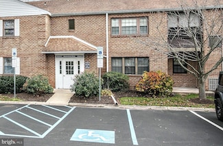 154 Woodstream Dr Unit CONDO 154, Norristown, PA 19403