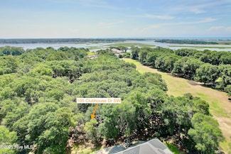 105 Clubhouse Dr SW, Lockwoods Folly, NC 28462