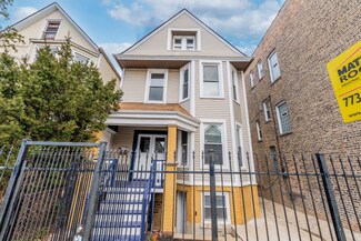 3710 W Diversey Ave, Chicago, IL 60647