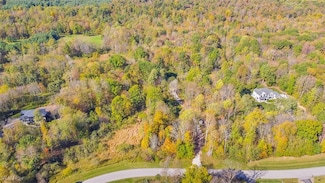 15370 Fedeli Ln, Novelty, OH 44072