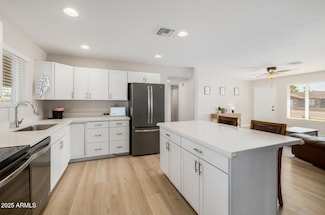 3432 W Joan de Arc Ave, Phoenix, AZ 85029