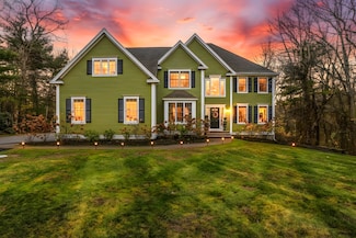 20 Thayer Rd, Mendon, MA 01756