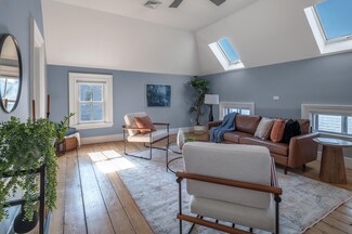 27 Pine St Unit 9, Portland, ME 04102