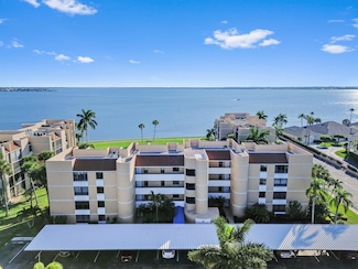 3392 NE Causeway Blvd Unit 103, Jensen Beach, FL 34957
