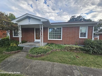 5816 Whispering Hills Blvd, Louisville, KY 40219