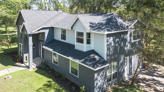 36711 Tejas Rd, Wallis, TX 77485