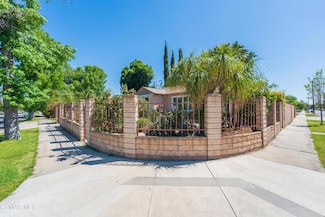 6120 Zelzah Ave, Encino, CA 91316