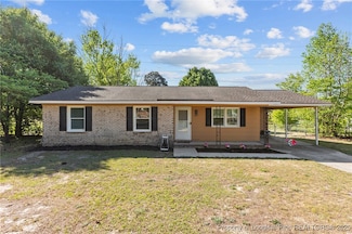3627 Kenny Dr, Hope Mills, NC 28348